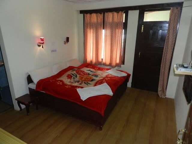 Hotel Rupin River View, Sangla 2